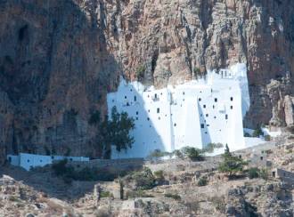 amorgos-monastery-2